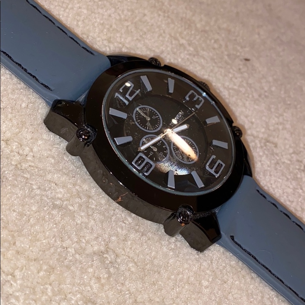 Titanium Quartz Watch - Picture 3 of 4